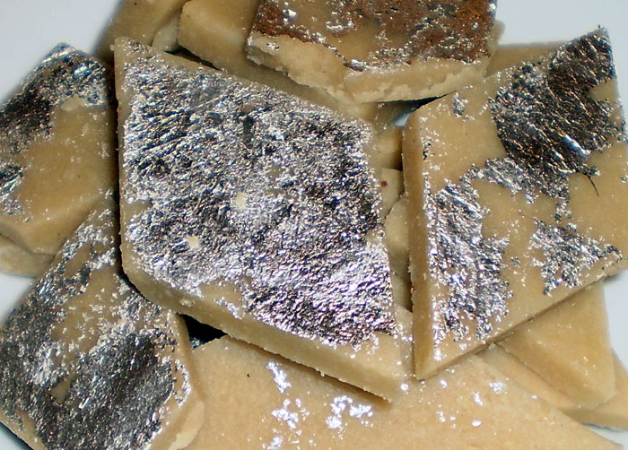Vark  Indian Edible Gold or Silver Leaf Foil [Image]